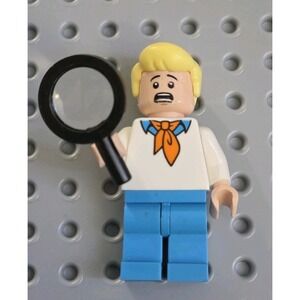 LEGO Scooby-Doo Fred Jones Minifigure From 75902 Nicked Head